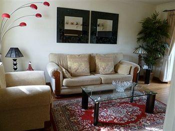 Grove House B And B Solihull Esterno foto